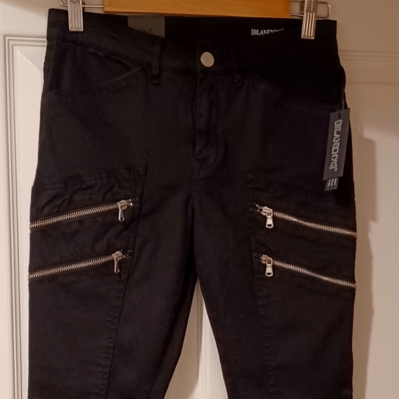 BLANKNYC BLACK COTTON ZIPPERS SKINNY ANKLE ZIPPERS - Picture 3 of 10